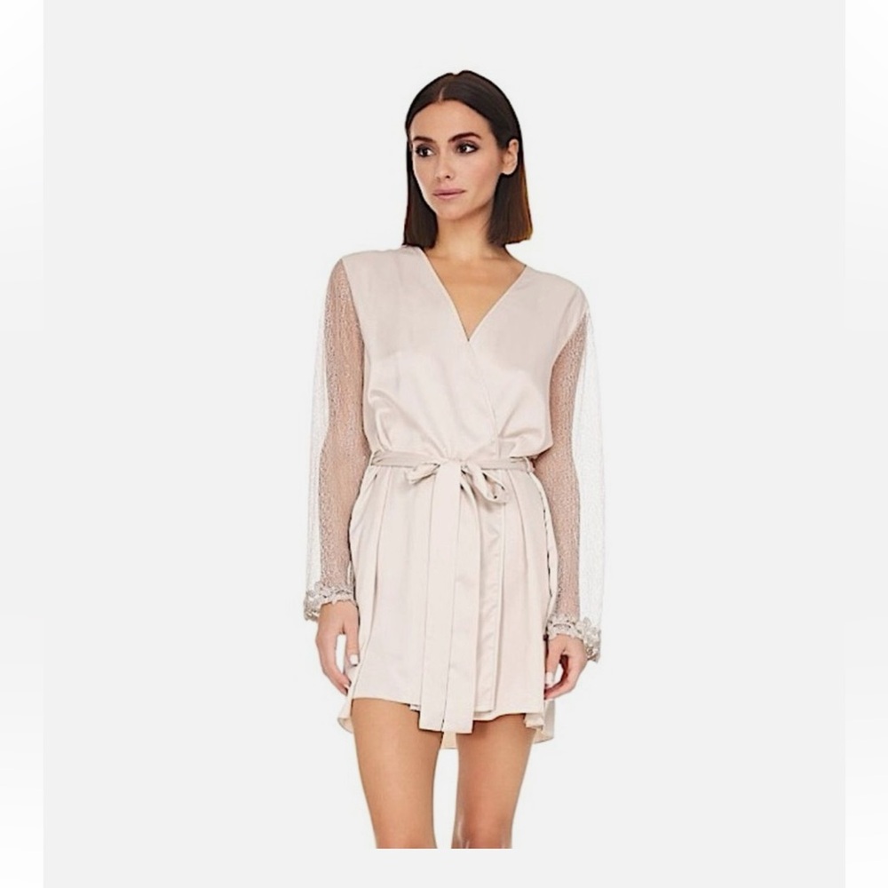 Champagne Lace Robe